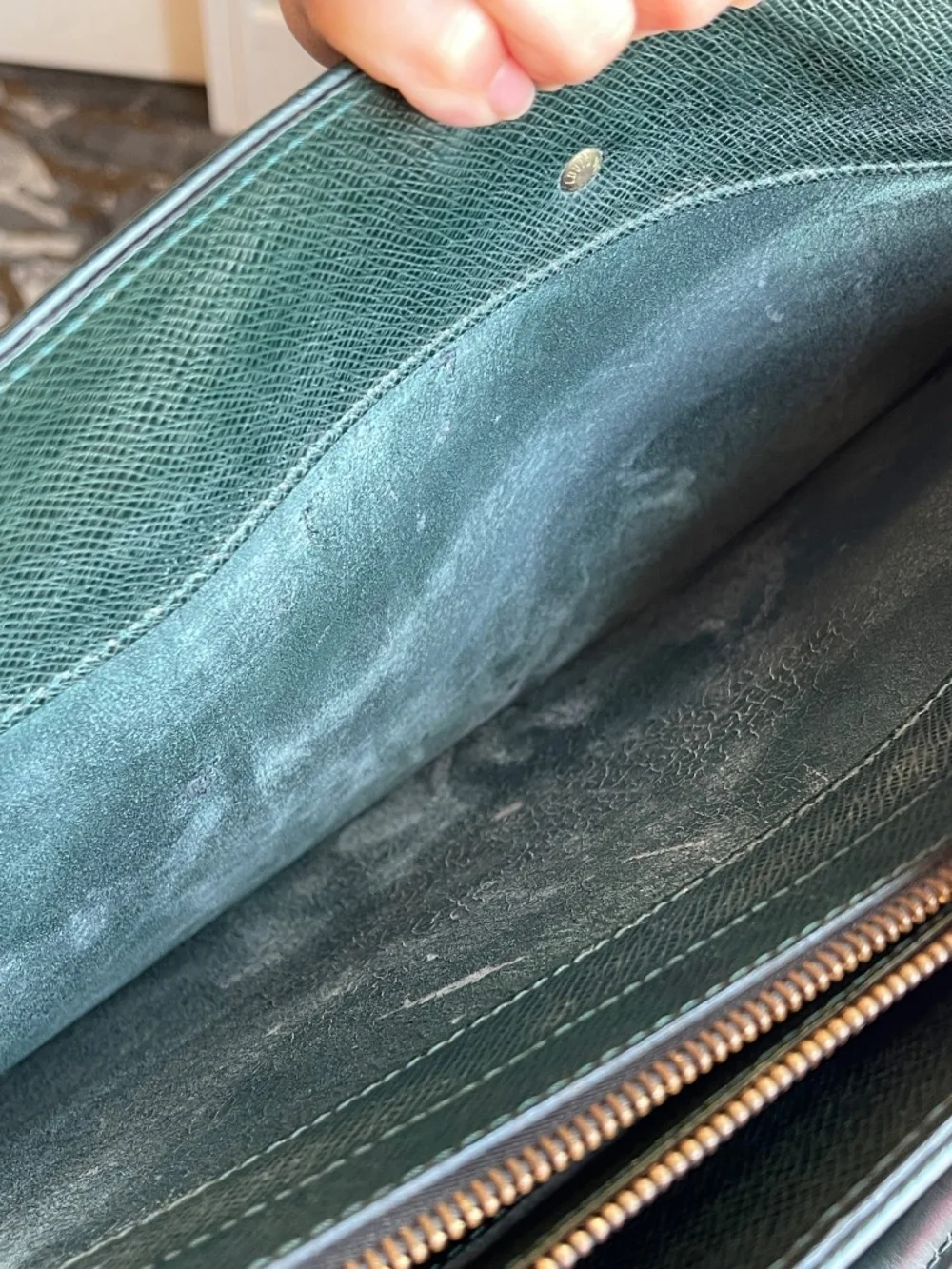 Louis Vuitton Green Taiga Leather Porte Documents Rozan Briefcase